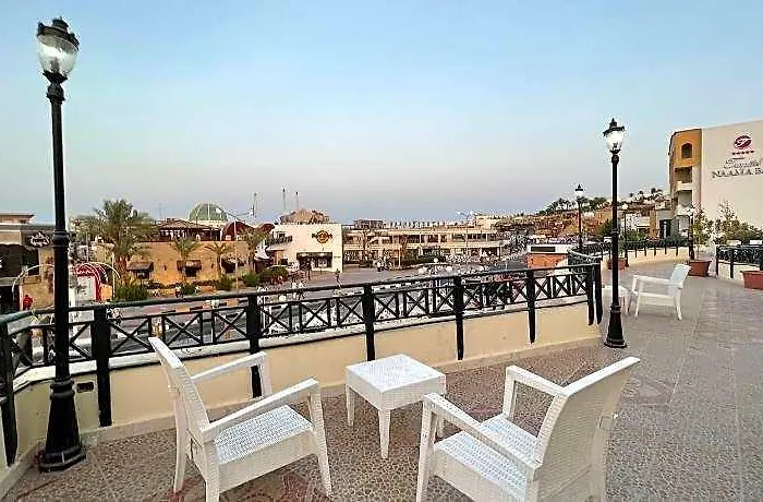 Naama 2*