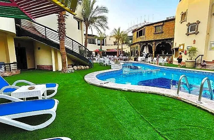 Naama
